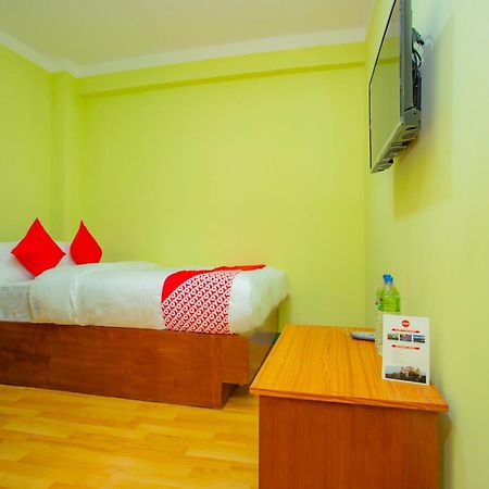 קטמנדו Oyo 589 Hotel Trimurti מראה חיצוני תמונה