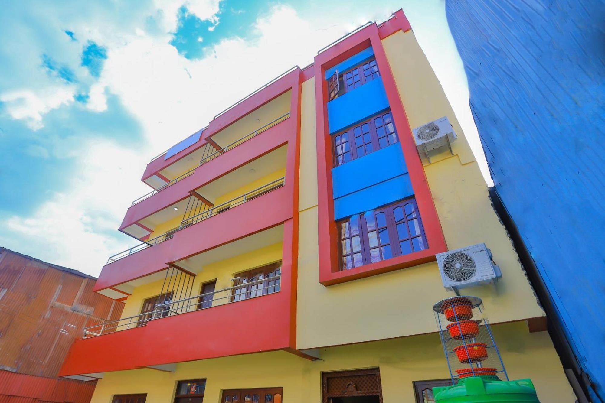 קטמנדו Oyo 589 Hotel Trimurti מראה חיצוני תמונה