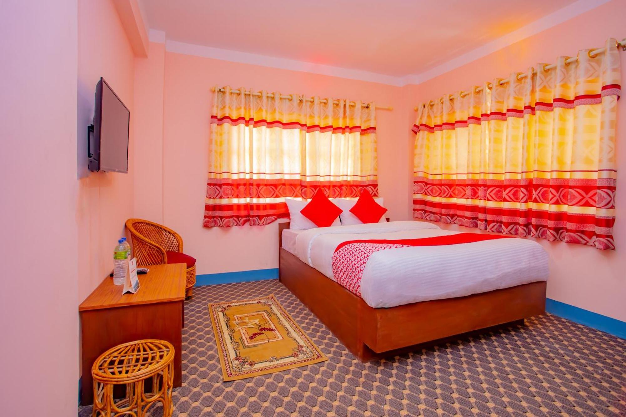 קטמנדו Oyo 589 Hotel Trimurti מראה חיצוני תמונה