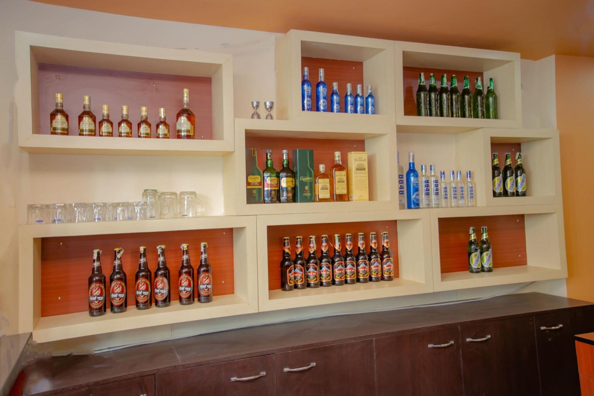 קטמנדו Oyo 589 Hotel Trimurti מראה חיצוני תמונה