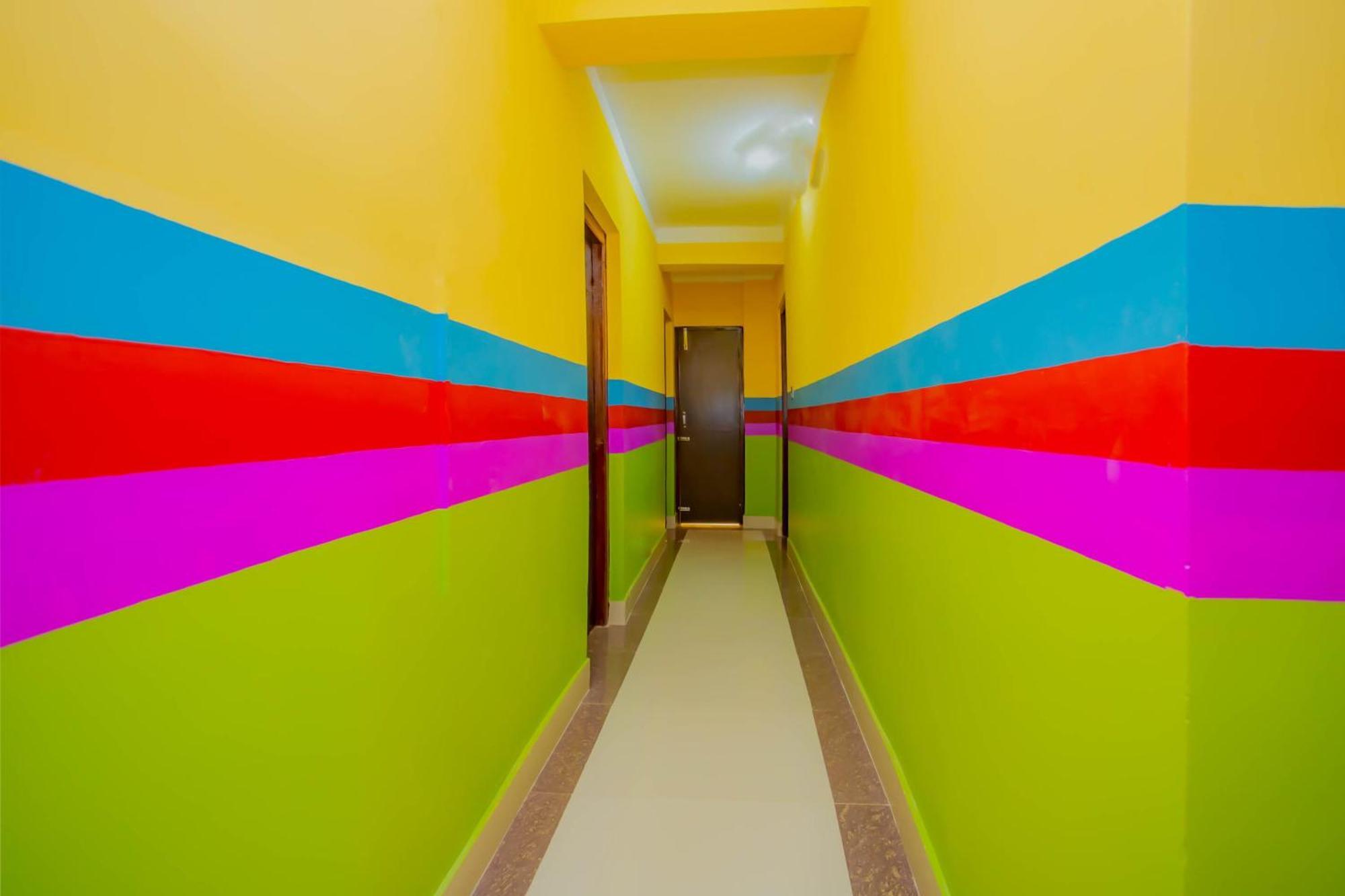 קטמנדו Oyo 589 Hotel Trimurti מראה חיצוני תמונה